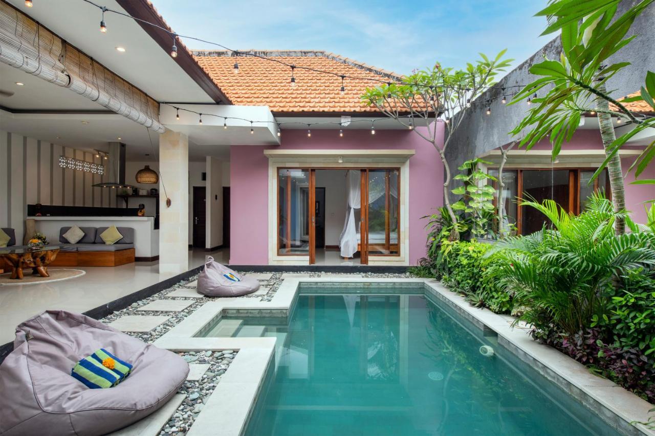 Villa Scarlet *